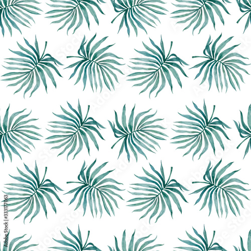 Watercolor tropical palm leaves seamless pattern. Hand drawn jungle illustration whte background.