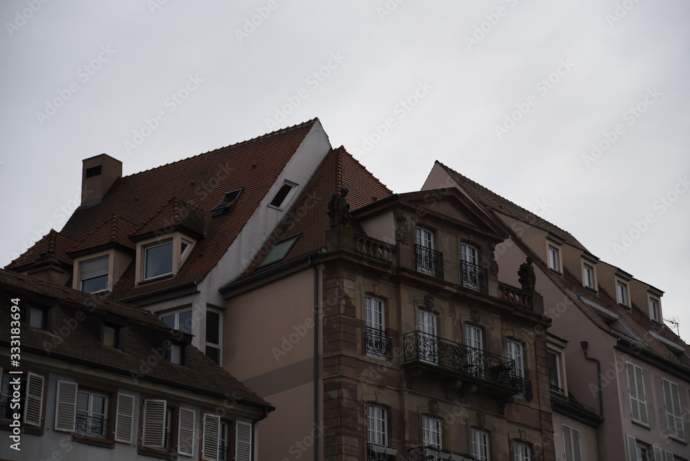 Dach mit Fenstern