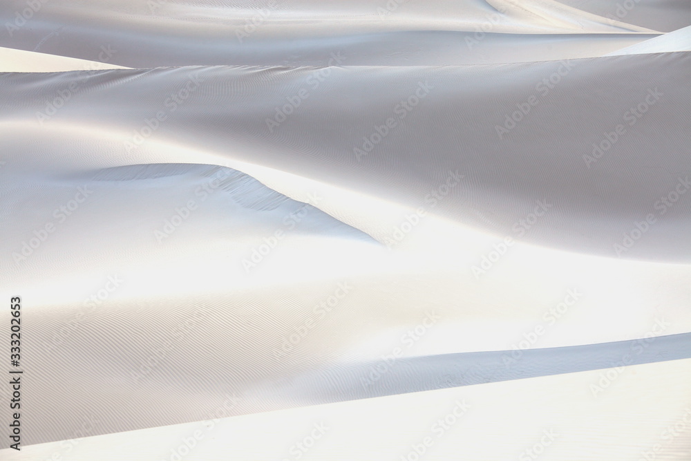 Obraz premium White sand desert dunes of Socotra island