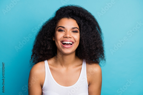Фотография Close-up portrait of her she nice attractive lovely winsome lovable cheerful che