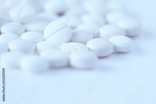 白いイメージ 白い錠剤