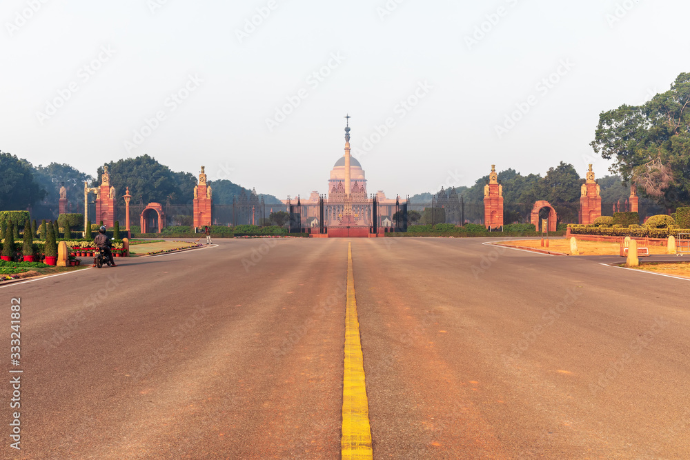 Rajpath boulevard and Rasthrapati Bhawan, New Delhi, India