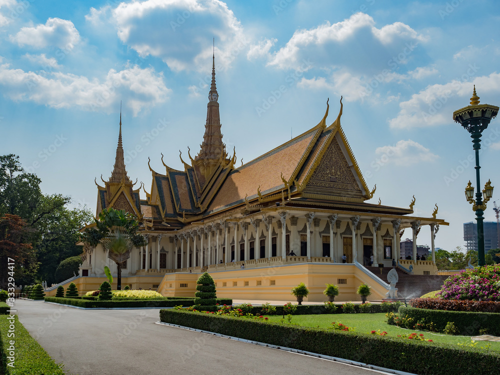 Naklejka premium Royal Palace in Cambodia capital city Phnom Penh