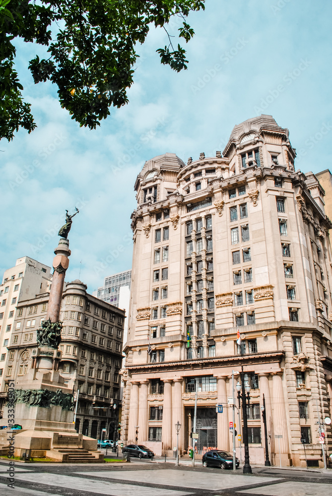 Obraz premium Prédios antigos no Centro de São Paulo