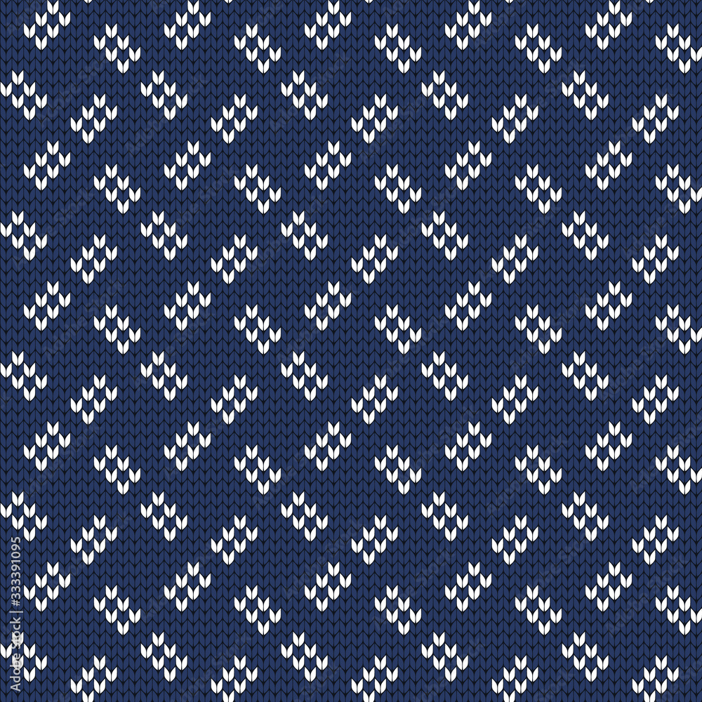 Knitted decorative small geometric pattern