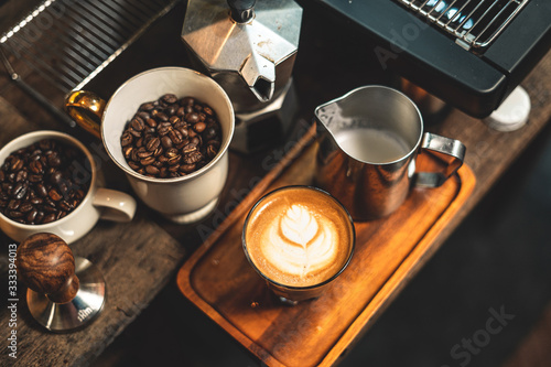 Photos Coffee-Make coffee from the machine at home,Coffee in a cup