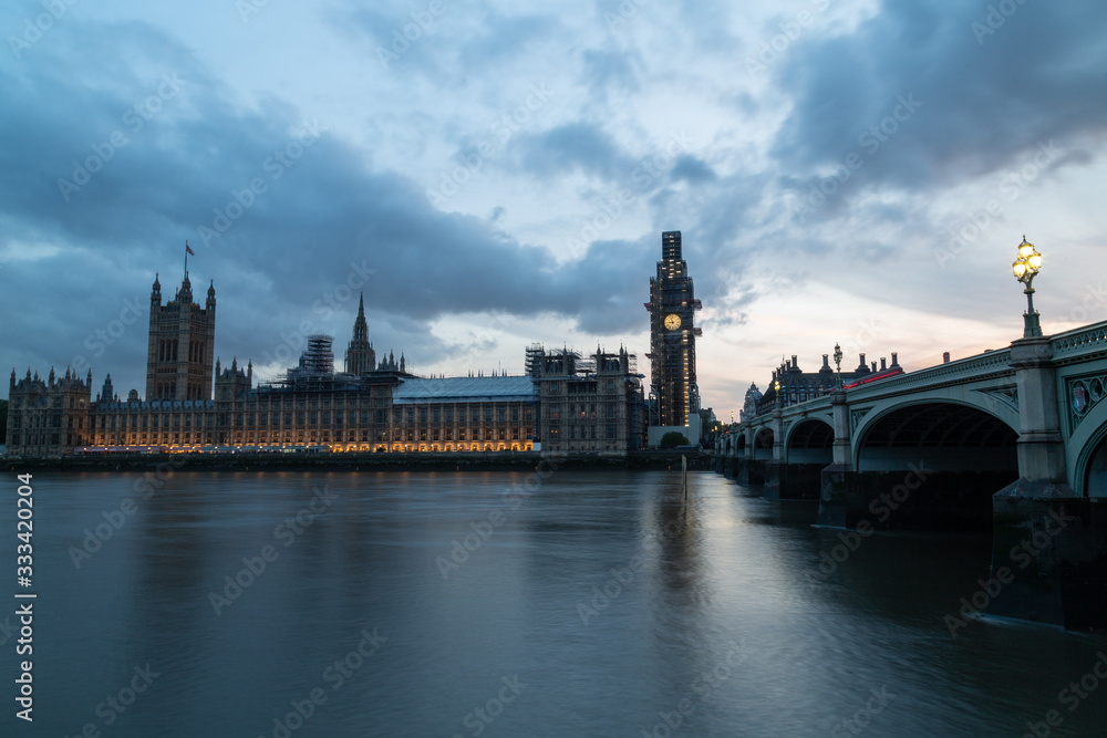 big ben and houses of parliament in london at night