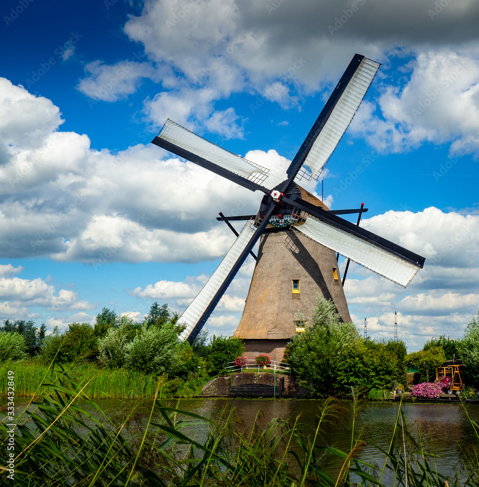 Windmills at Kinderdijk the Netherlands Windmills at Kinderdijk the Netherlands