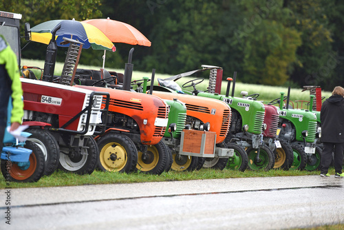  Oldtimer-Traktor-Treffen in Desselbrunn (Bezirk Vöcklabruck, Oberösterreich) - Vintage tractor meeting in Desselbrunn (Vöcklabruck district, Upper Austria) - photo