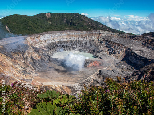 Vulkan Poás in Costa Rica 