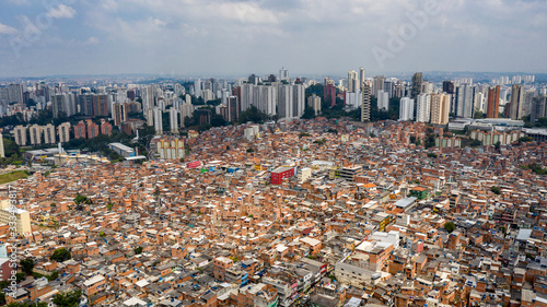 Paraisopolis 001