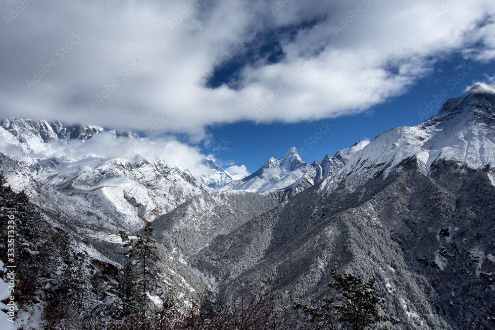himalaia mountains in winter