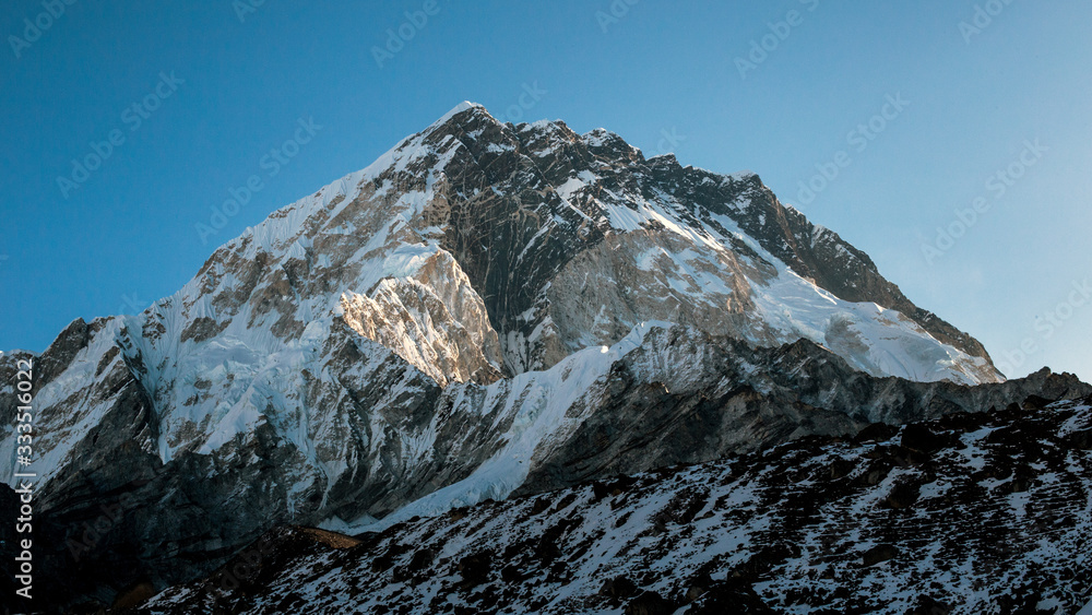Obraz premium himalaia mountains in winter - Everest region