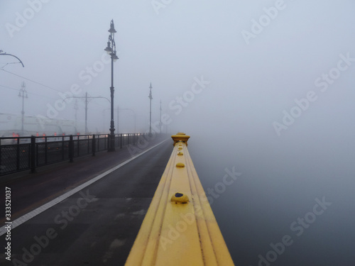 Nebbia sul ponte Margherita (Margit hìd), Budapest