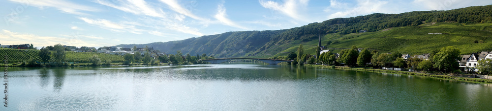 Fototapeta premium Panorama from River Moselle
