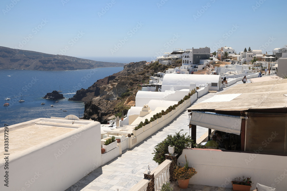 Fototapeta premium Beautiful View of Oia on Santorini Island, Greece