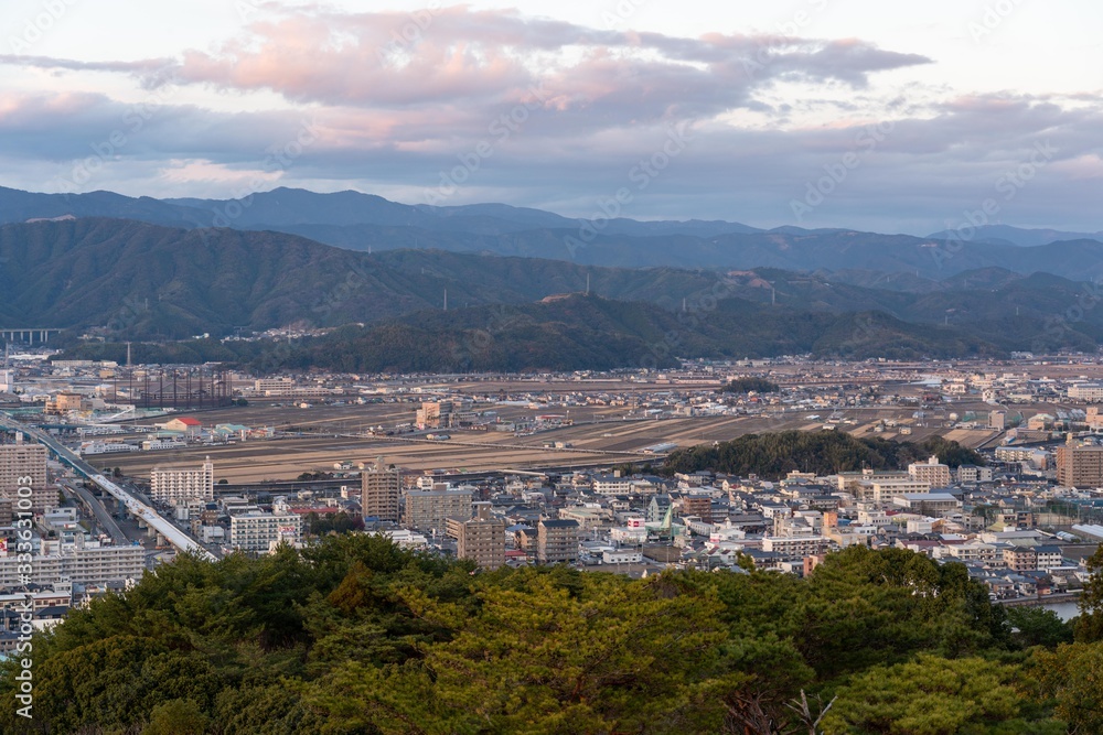五台山の展望台から見る高知市街の風景
