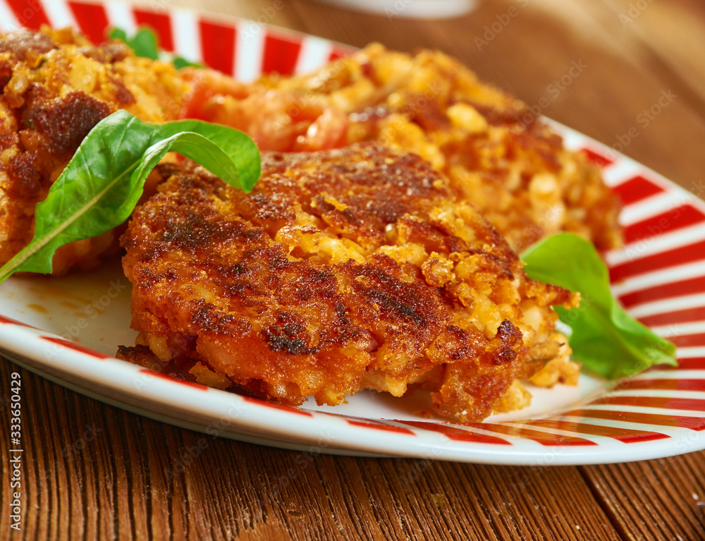 Turkish Lentil and Bulgur Wheat Patties Turkish Lentil and Bulgur Wheat Patties