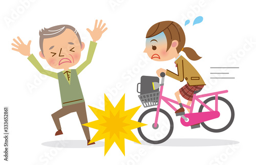 自転車で老人にぶつかる女子生徒