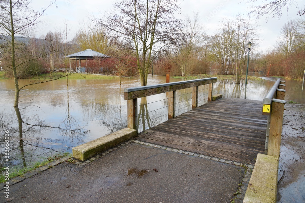 Obraz premium Treuchtlingen - Hochwasser 2018 - Kurpark