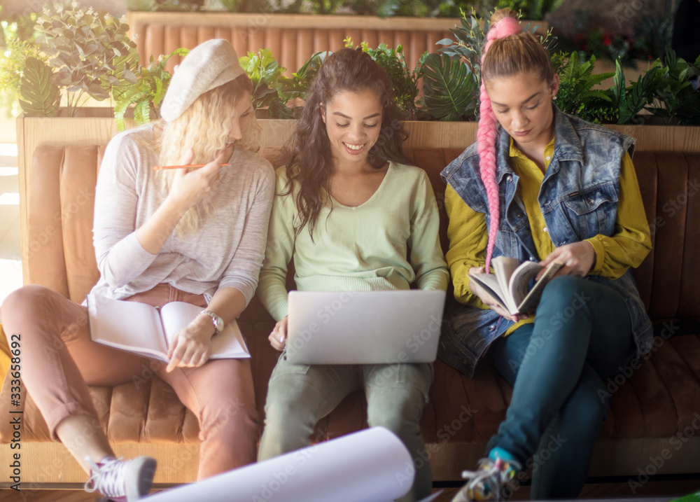 Finding the right apps that'll assist in their studies. Finding the right apps that'll assist in their studies.