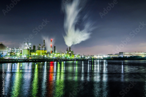 川崎の工場夜景 © kazu8