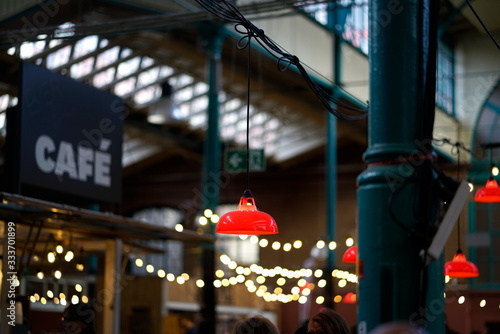 Canvas Print Gusseisen Markthalle mit Cafe