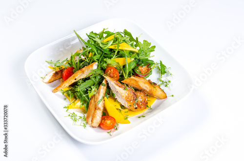 Salat mit Huhn