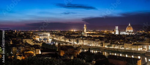 Firenze, panorama da Piazzale Michelangelo all'ora blu