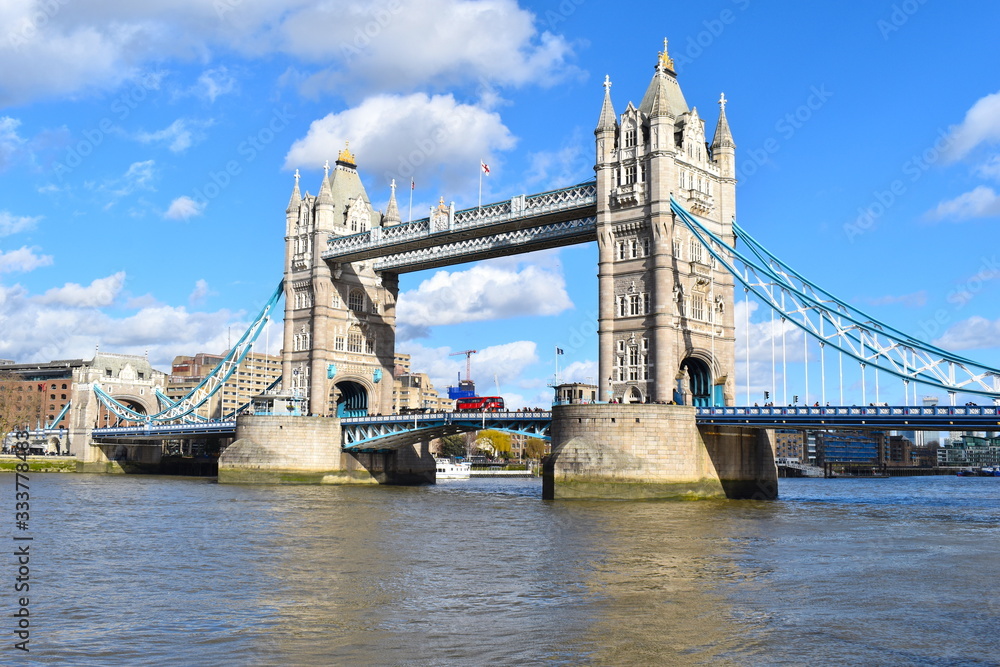 Tower Bridge is a combined bascule and suspension bridge with a glass floor and modern exhibitions It crosses the river Thames close to the Tower of London and has become an iconic symbol of the city 