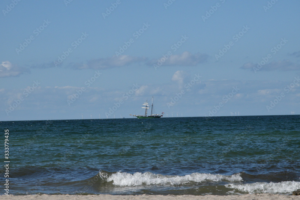 Das Schiff Das Schiff