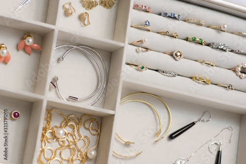 jewelry box with jewelry