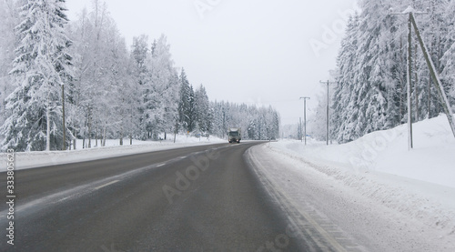 road in winter © Markus Kauppinen