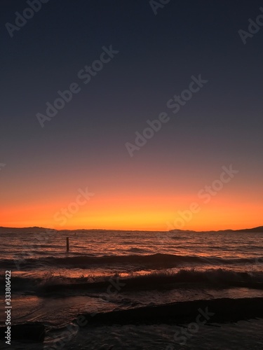 sunset at wreck beach © Rizza