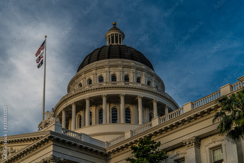 CALIFORNIA STATE CAPITOL BUILDING WITH CLOUDS