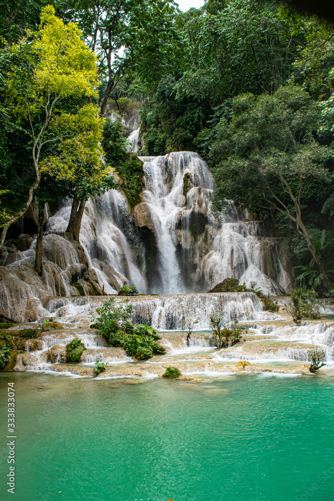 Naklejka premium Kouang Si Waterfall Laos Asia