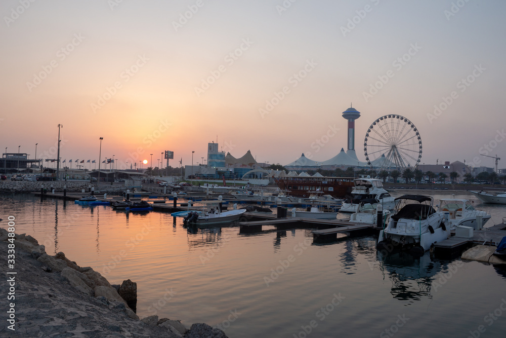 Obraz premium Abu Dhabi Marina View 002