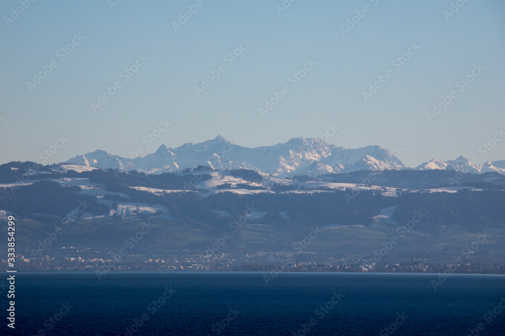 Das Schweizer Bodenseeufer im Winter