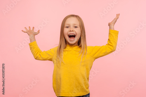 Foto Happy carefree child emotions