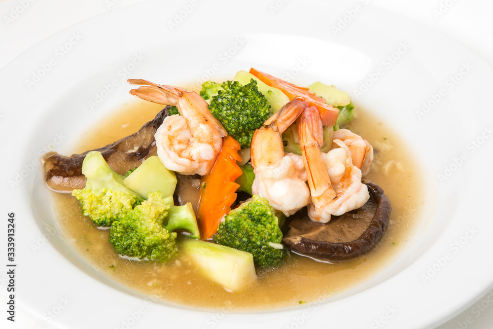 stir fried broccoli with shrimps chinese style thai food stir fried broccoli with shrimps chinese style thai food