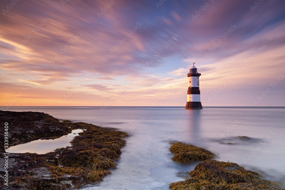 Fototapeta premium Penmon Lighthouse VI