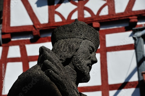 Wallpaper Mural Nepomuk-Statue Monreal Torontodigital.ca