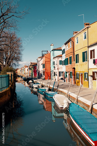 Colorful Houses in Burano © Giacomo