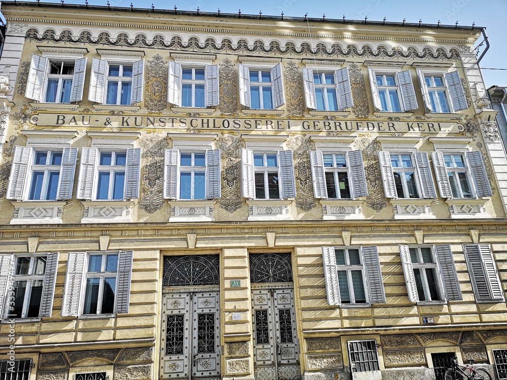 Fototapeta premium Graz Altstadt und Sehenswürdigkeiten