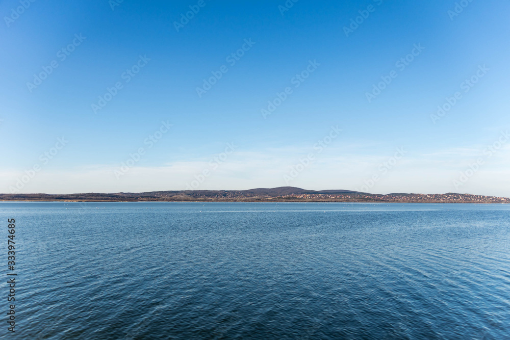 Fototapeta premium Landscape photo of a lake