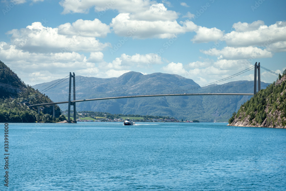Obraz premium Bridge above the sea on the fjord