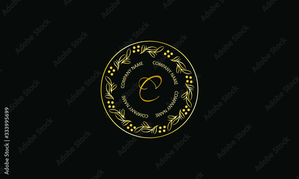 Naklejka premium Elegant round shape monogram with letter C. Exquisite calligraphic logo design business sign, restaurant, royalty, boutique, cafe, hotel.