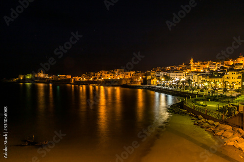 Vieste in night