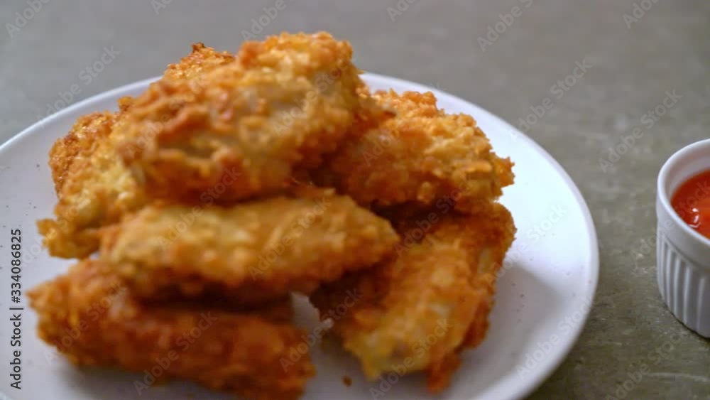 fried chicken wings with ketchup