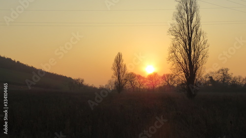 Fototapeta Naklejka Na Ścianę i Meble -  Sole al tramonto